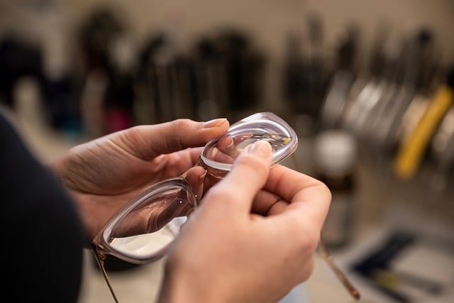 creative workshop accessory crafting
